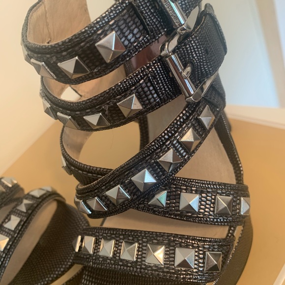 MK sandal - Picture 6 of 9